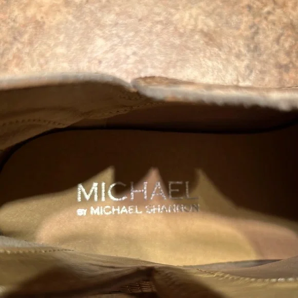 NWOT Faux Snake Skin Booties - Picture 10 of 11